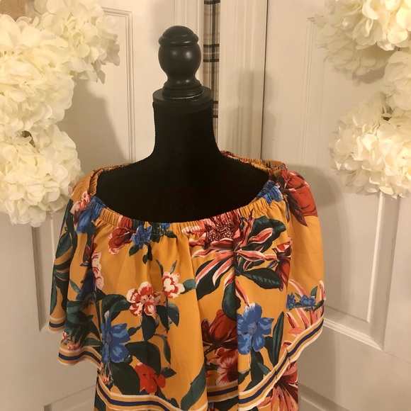 Yellow Floral Print JUMPSUIT Off-the-Shoulder NWT - Picture 9 of 9